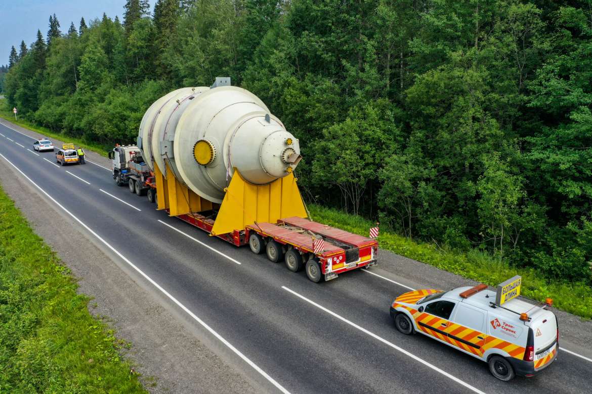Сопровождение негабаритного груза